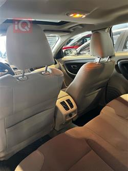 Ford Taurus